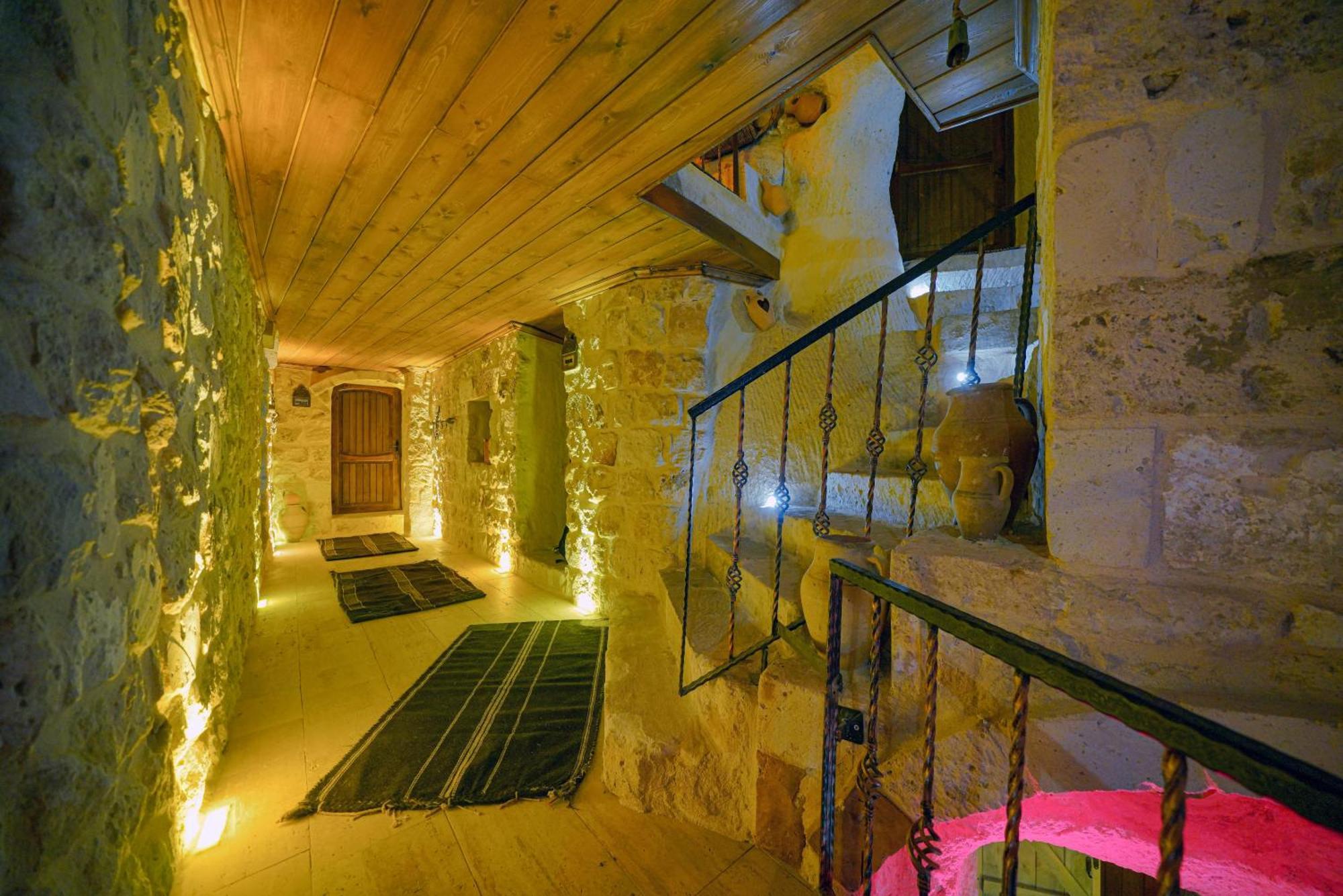 Babili Cappadocia Cave Hotel เนฟซิเฮียร์ ภายนอก รูปภาพ