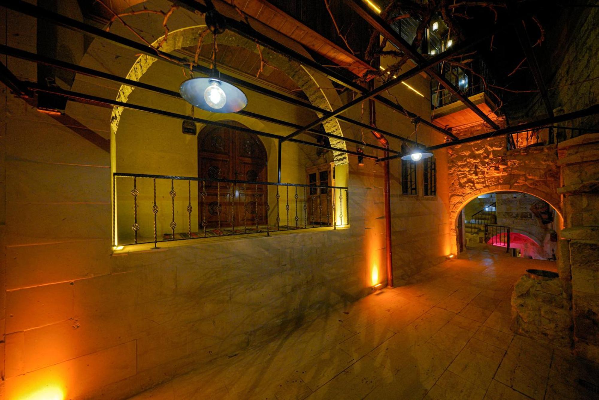 Babili Cappadocia Cave Hotel เนฟซิเฮียร์ ภายนอก รูปภาพ