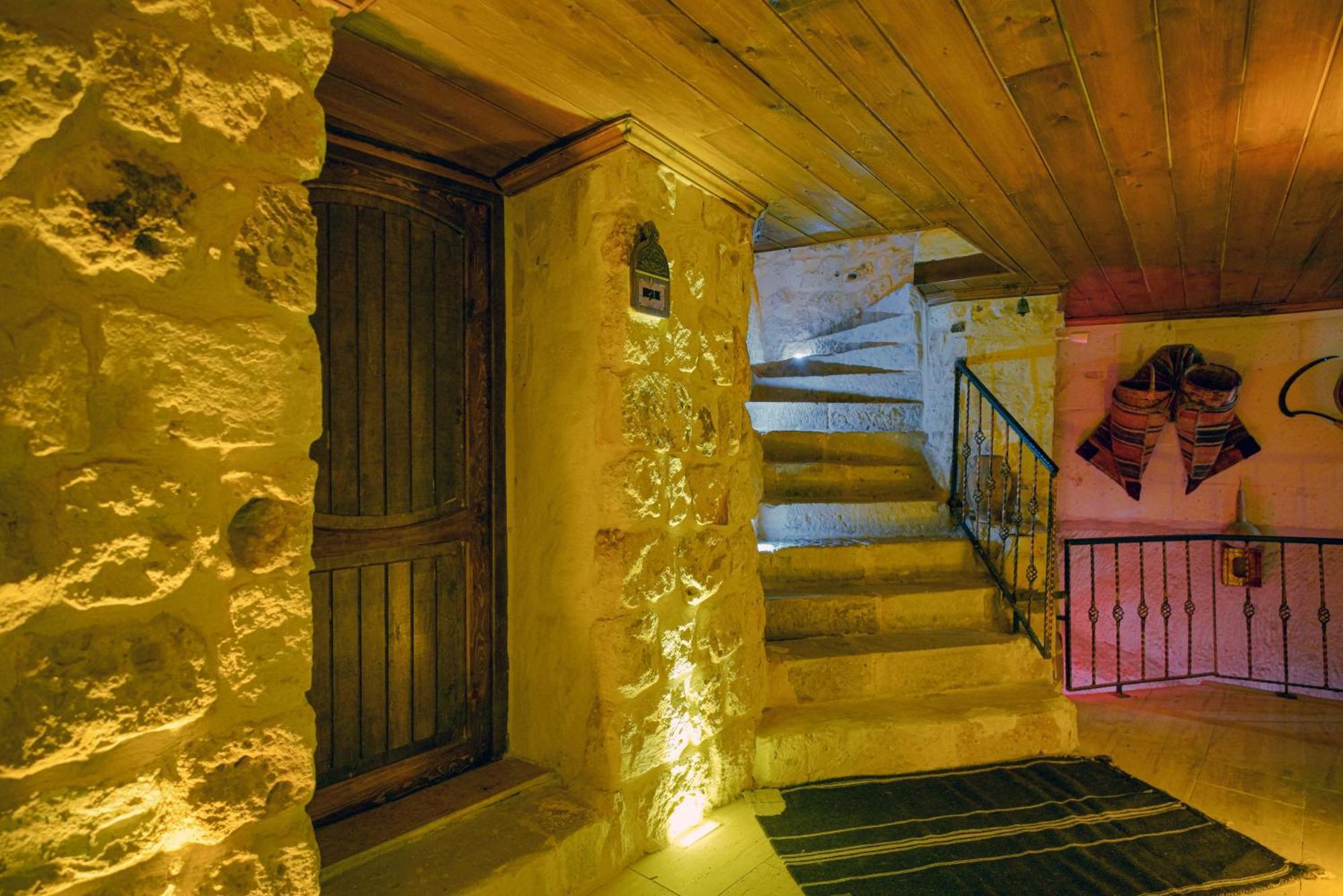 Babili Cappadocia Cave Hotel เนฟซิเฮียร์ ภายนอก รูปภาพ