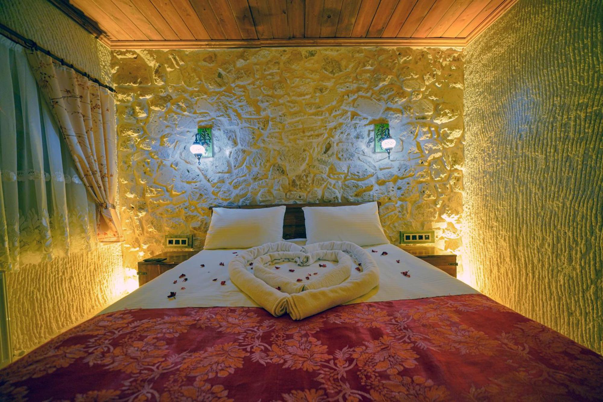 Babili Cappadocia Cave Hotel เนฟซิเฮียร์ ภายนอก รูปภาพ