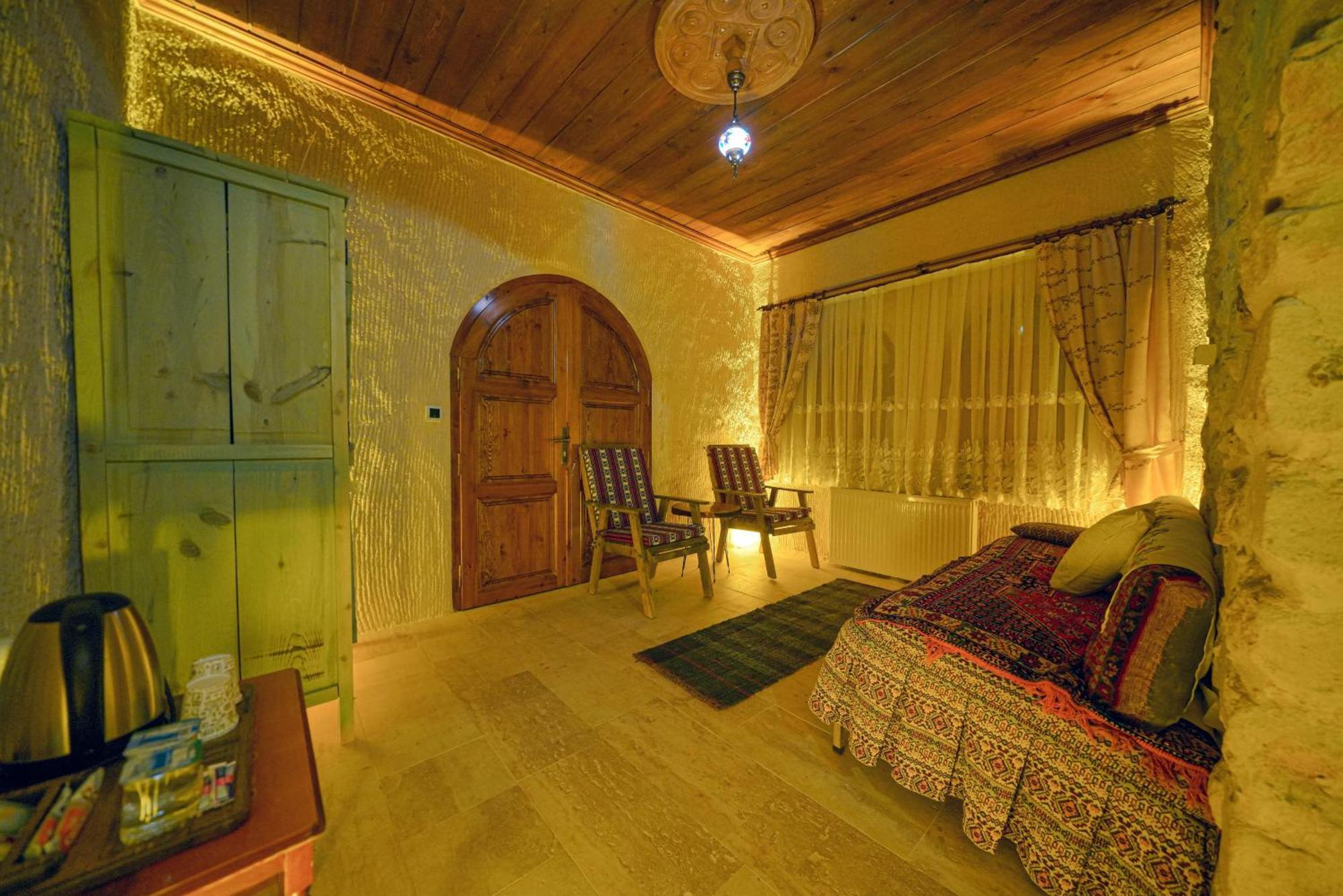 Babili Cappadocia Cave Hotel เนฟซิเฮียร์ ภายนอก รูปภาพ