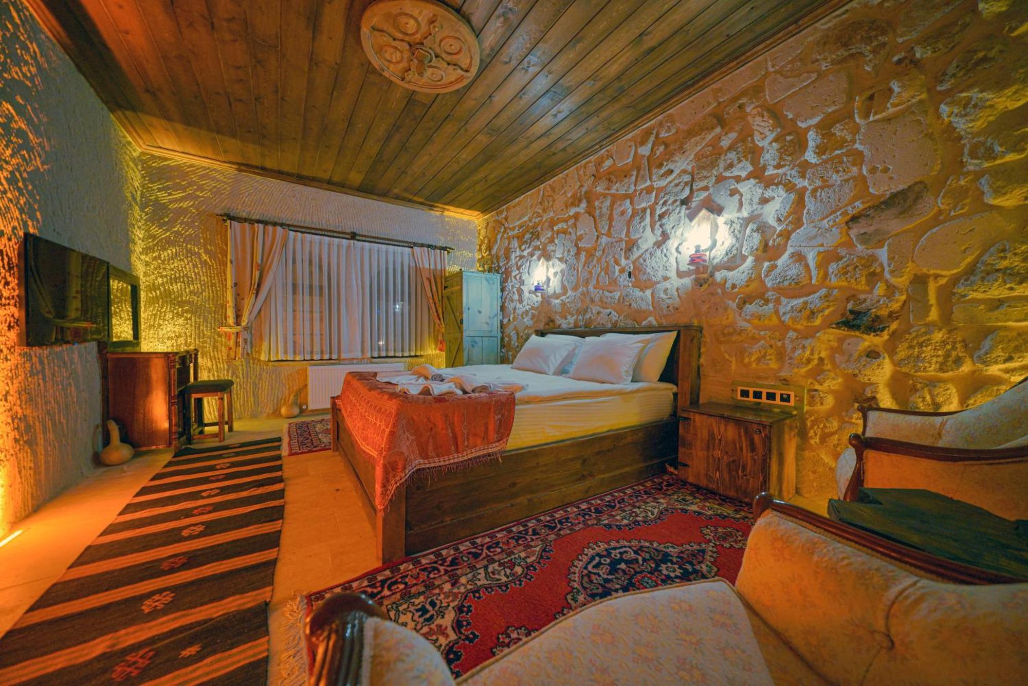Babili Cappadocia Cave Hotel เนฟซิเฮียร์ ภายนอก รูปภาพ