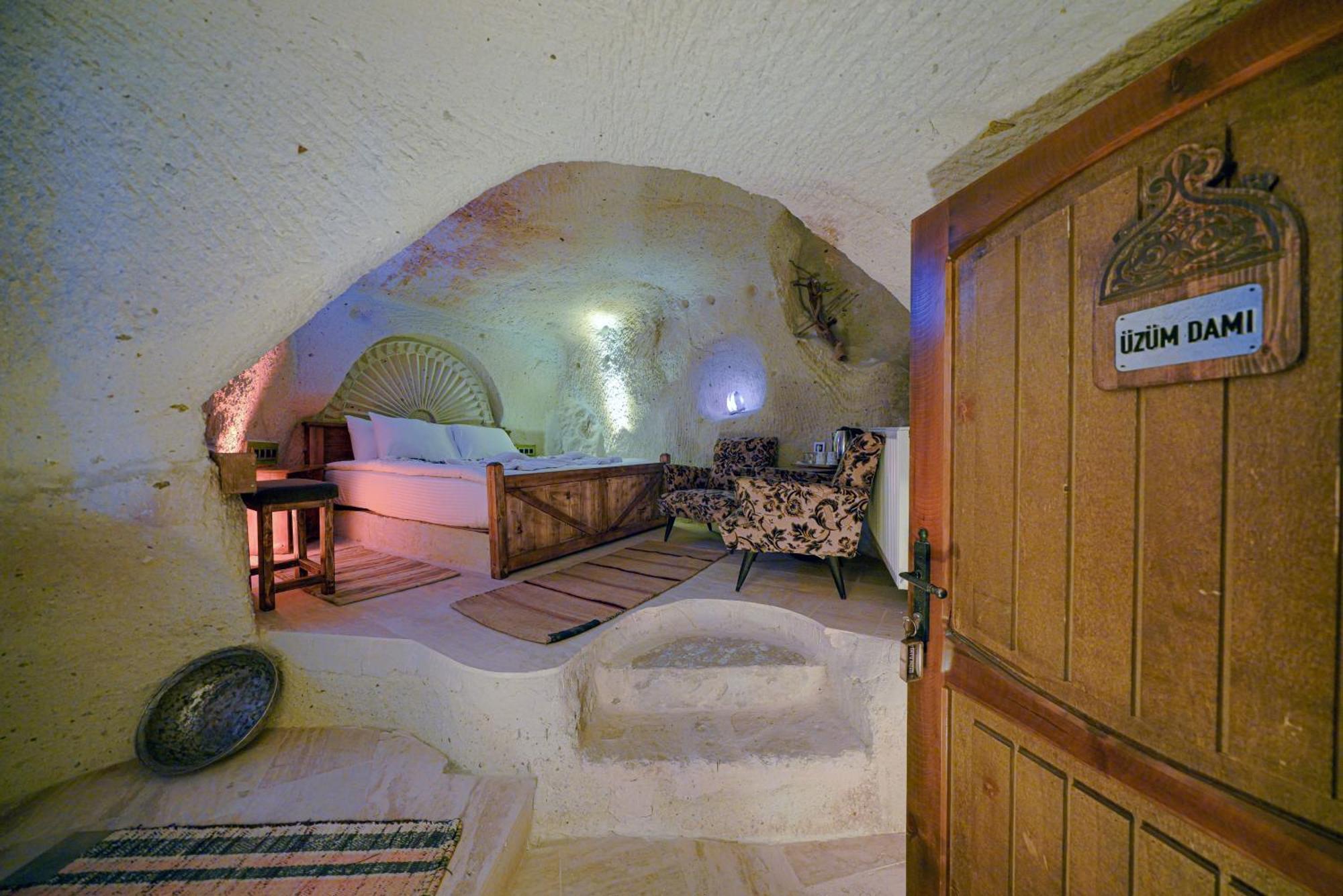 Babili Cappadocia Cave Hotel เนฟซิเฮียร์ ภายนอก รูปภาพ